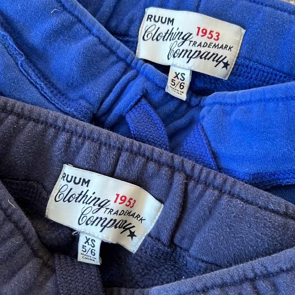2 Ruum clothing sweatpants - Picture 3 of 5